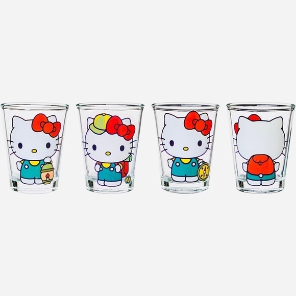 Silver Buffalo Hello Kitty Mini Shot Glass Set 1.5 Oz - Picture 4 of 8